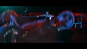 3daystokill_theatrical_0128.jpg