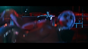 3daystokill_theatrical_0129.jpg