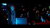 3daystokill_theatrical_0207.jpg