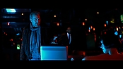 3daystokill_theatrical_0214.jpg