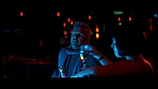 3daystokill_theatrical_0280.jpg