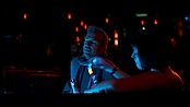 3daystokill_theatrical_0282.jpg