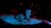 3daystokill_theatrical_0326.jpg