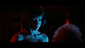 3daystokill_theatrical_0487.jpg