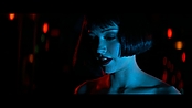3daystokill_theatrical_0533.jpg