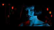 3daystokill_theatrical_0535.jpg