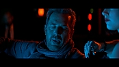3daystokill_theatrical_0694.jpg