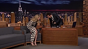 jimmyfallon_20181207_00395.jpg
