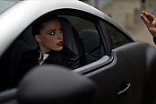3daystokill_stills_018.jpg